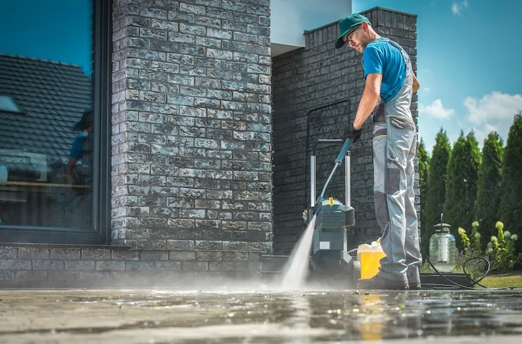 Pressure Washing Before Painting Coquitlam